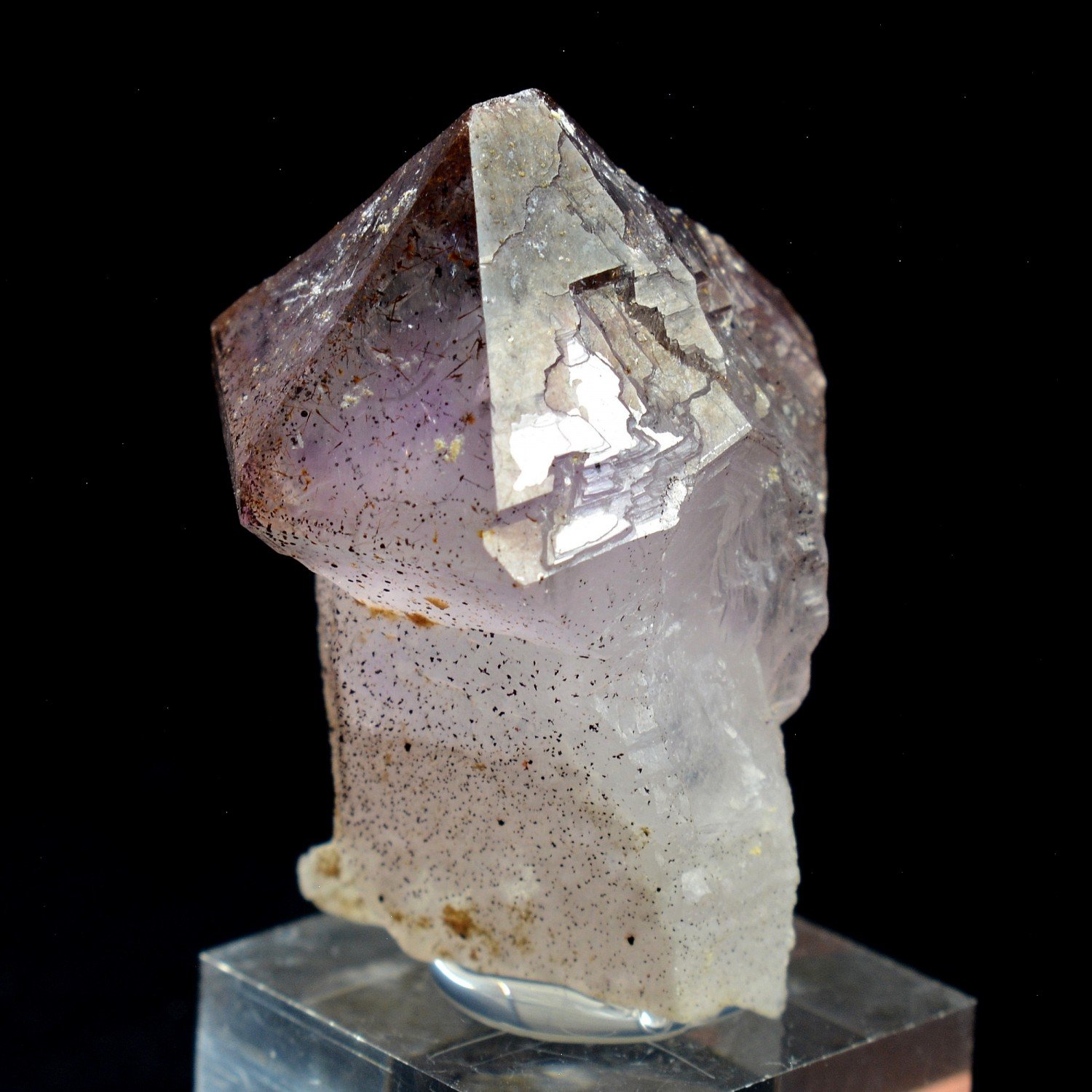 Amethyst scepter quartz - Maro Vaolavo, Madagascar