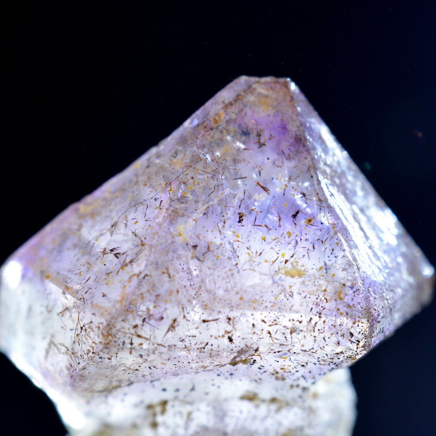 Quartz sceptre améthyste - Maro Vaolavo, Madagascar