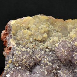 Améthyste et calcite – Sidi Rahal, Maroc