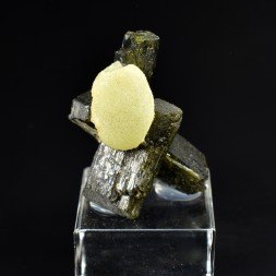 Prehnite and Epidote - Diamonkara, Kayes, Mali