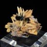 Rutile et hématite - Novo Horizonte, Bahia, Brésil Rutile et hématite - Novo Horizonte, Bahia, Brésil