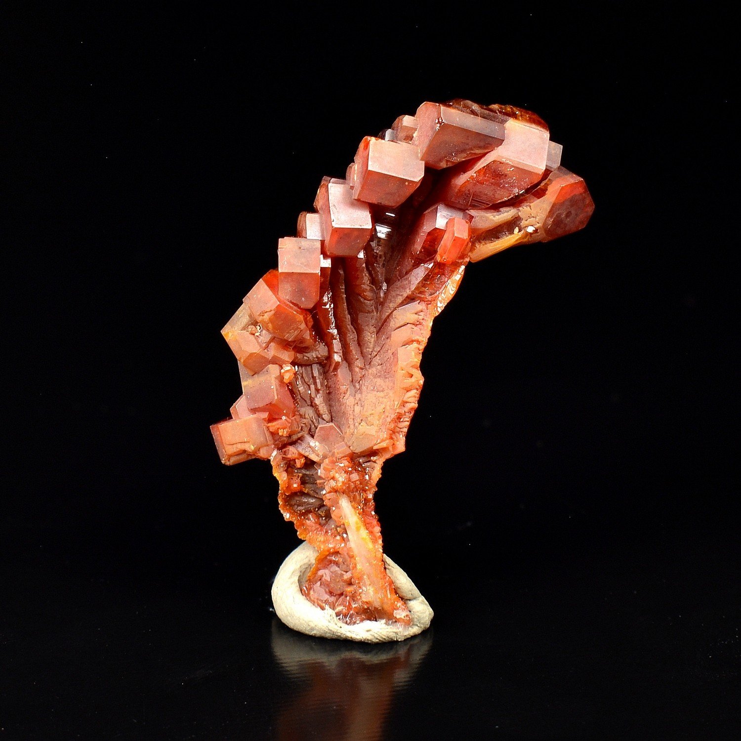 Vanadinite – District minier de Mibladen, Maroc