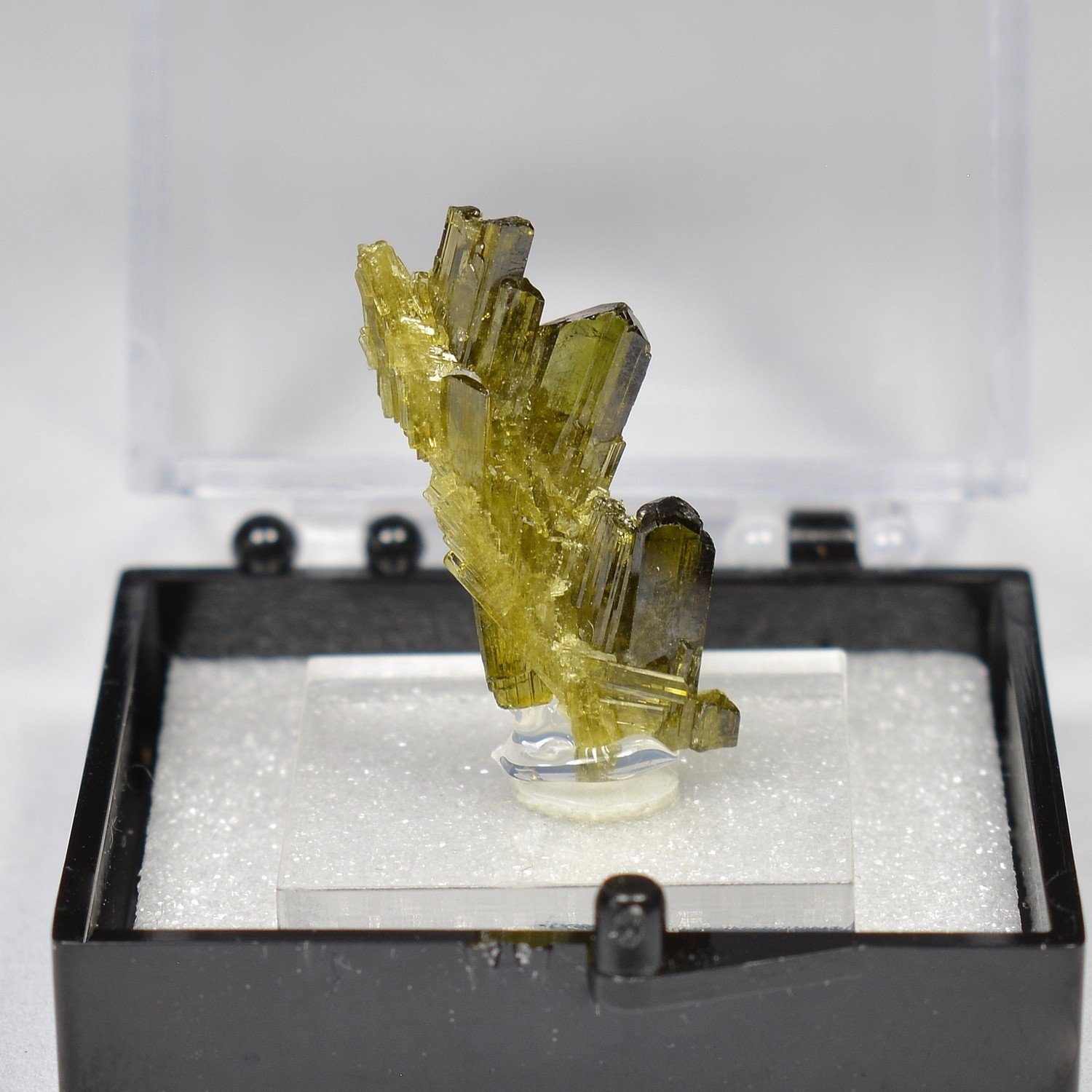 Epidote - Alchuri, Pakistan