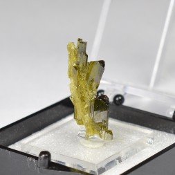 Epidote - Alchuri, Pakistan