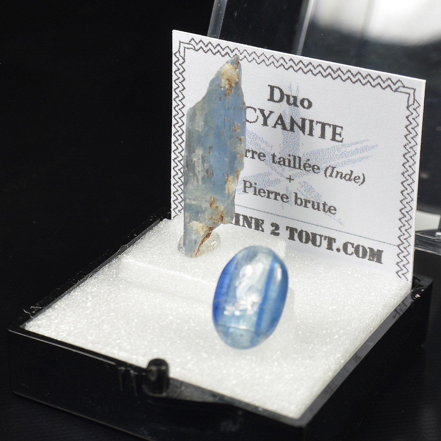 Blue Cyanite – DUO Natural Crystal and Cabochon