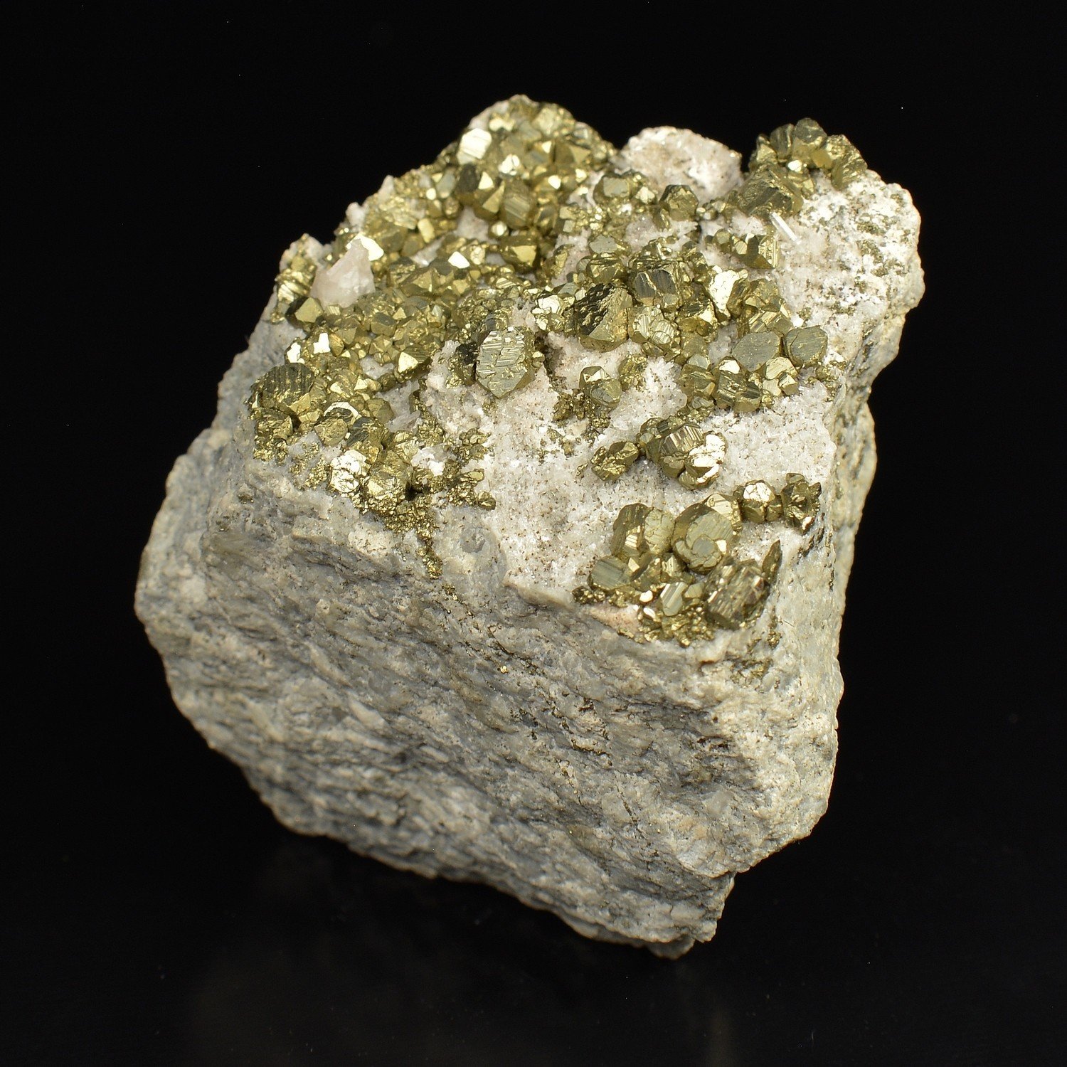 Pyrite - Aiguebonne, Var, France Pyrite - Aiguebonne, Var, France
