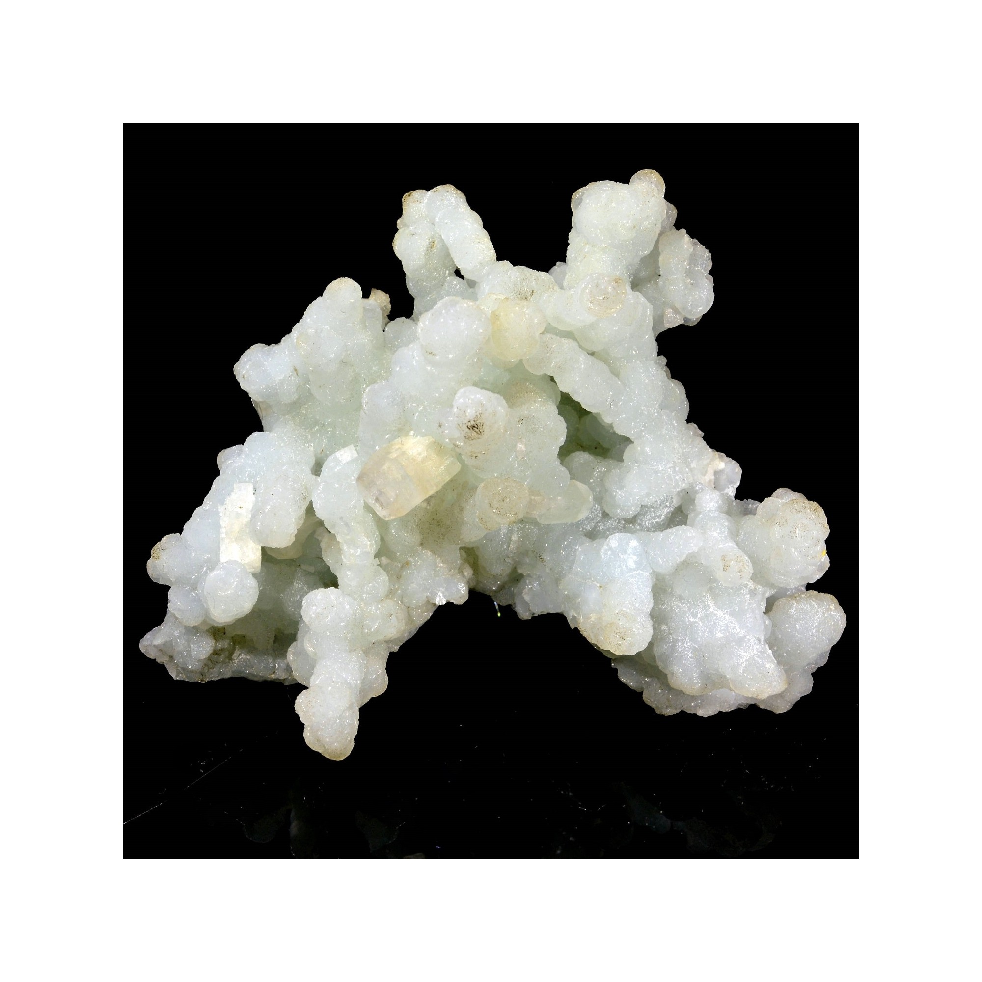 Prehnite psm laumontite et apophyllite - Carrière Malad, district de Mumbai, Maharashtra, Inde.