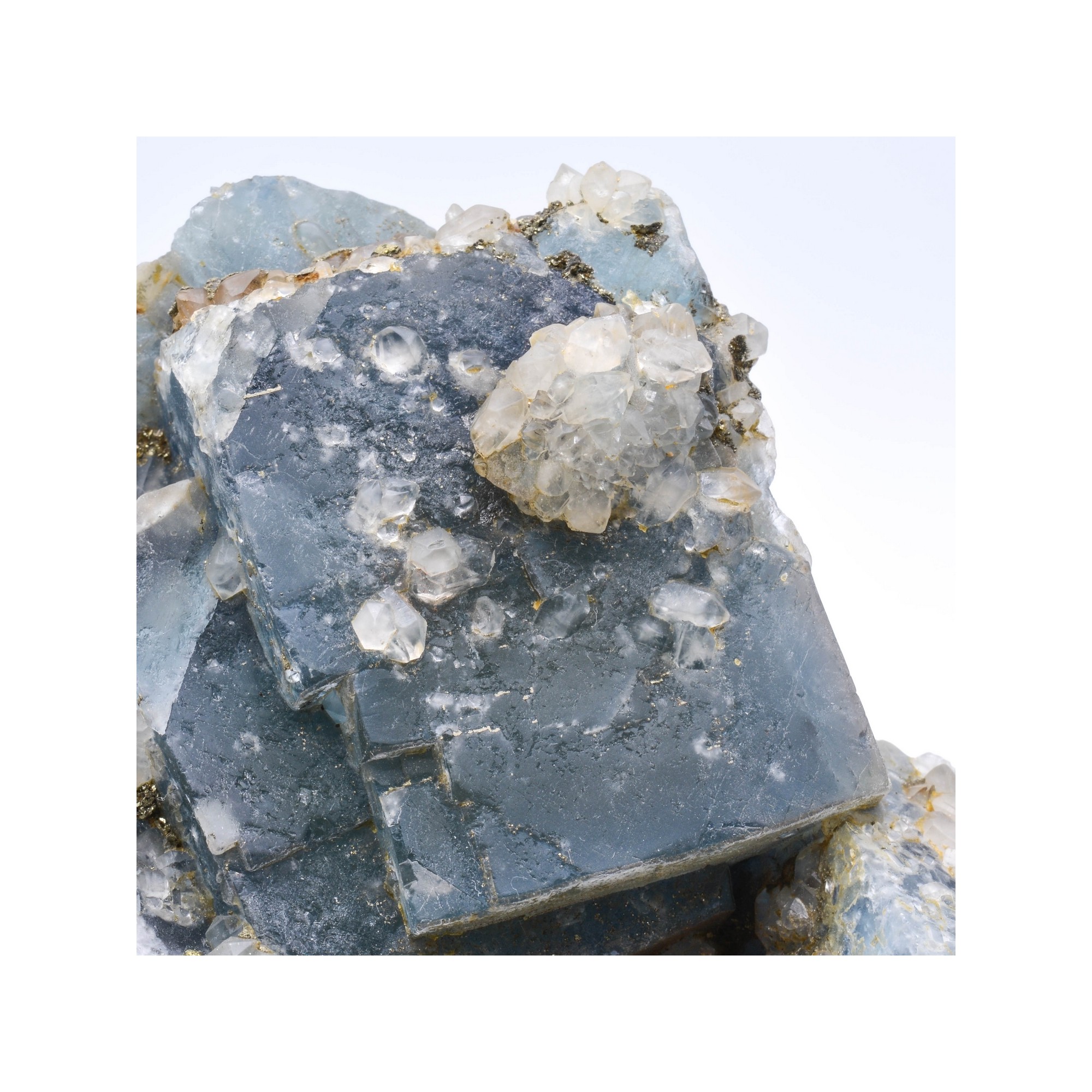 Blue fluorite - Chavaniac-Lafayette, Haute-Loire, France