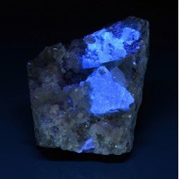 Scheelite and calcite on muscovite - Xuebaoding Mts, Pingwu, Sichuan Prov., China