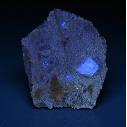 Scheelite et fluorine sur muscovite - Monts Xuebaoding, Pingwu, Province du Sichuan, Chine