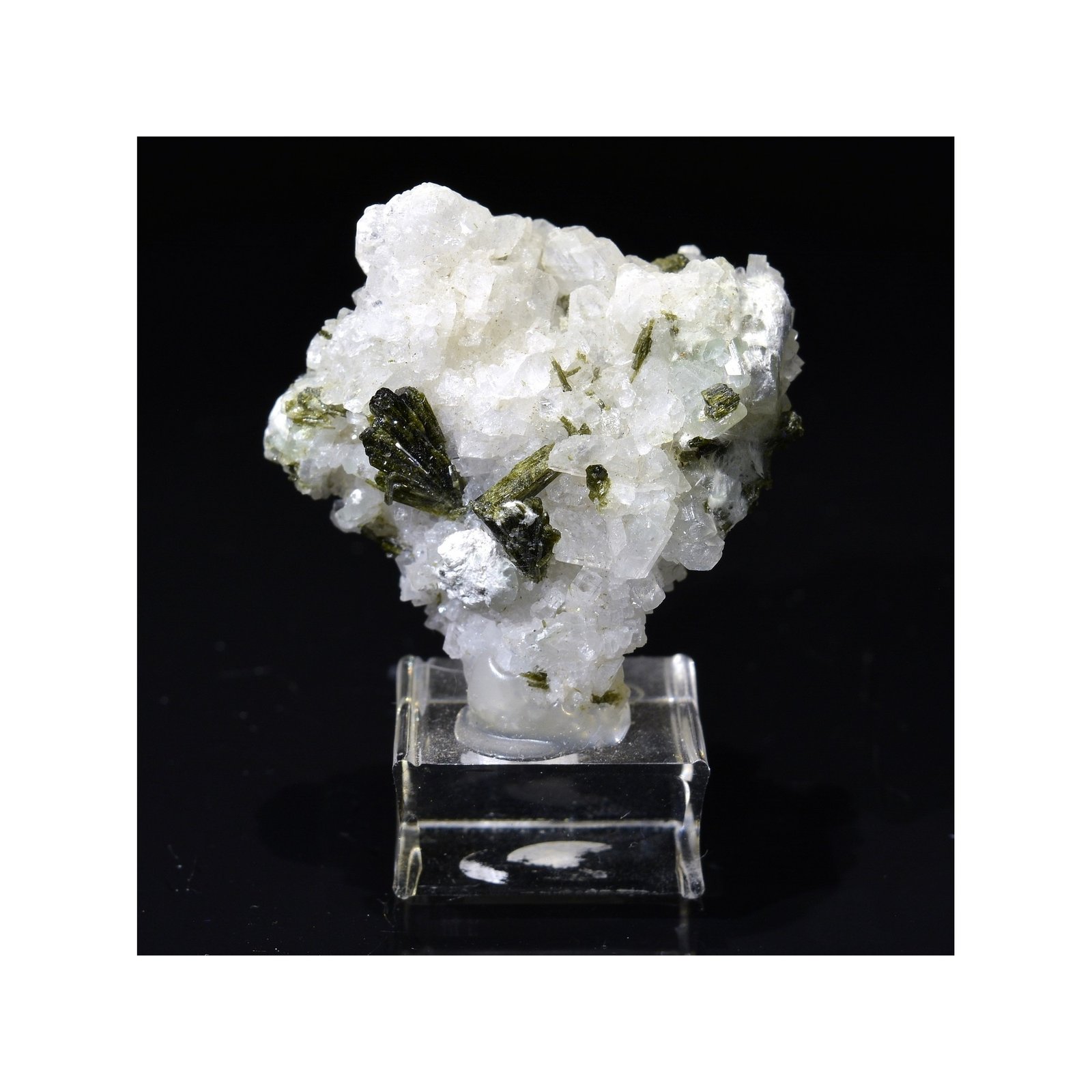 Epidote and quartz, Le Pelvat, Hautes-Alpes, France.