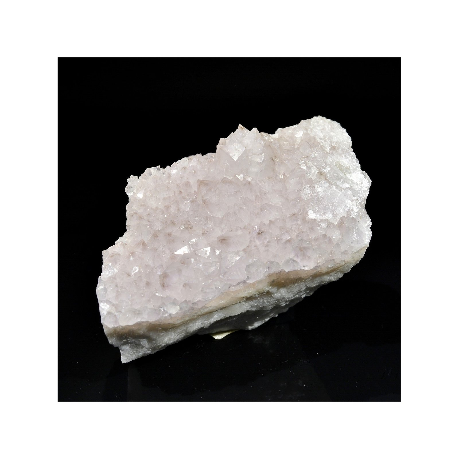 Quartz - Ploemeur, Morbihan, France