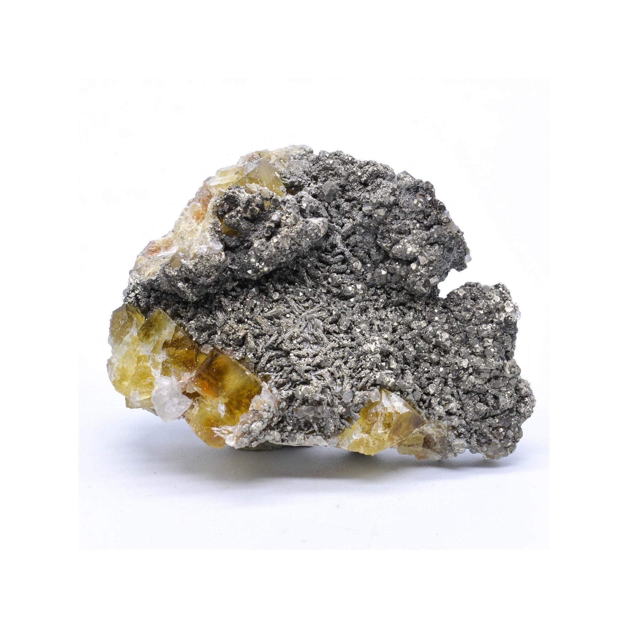 Fluorine et pyrite - Peyrebrune, Tarn, France