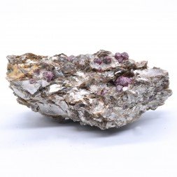 Garnet and muscovite - Elliant, Finistère, France