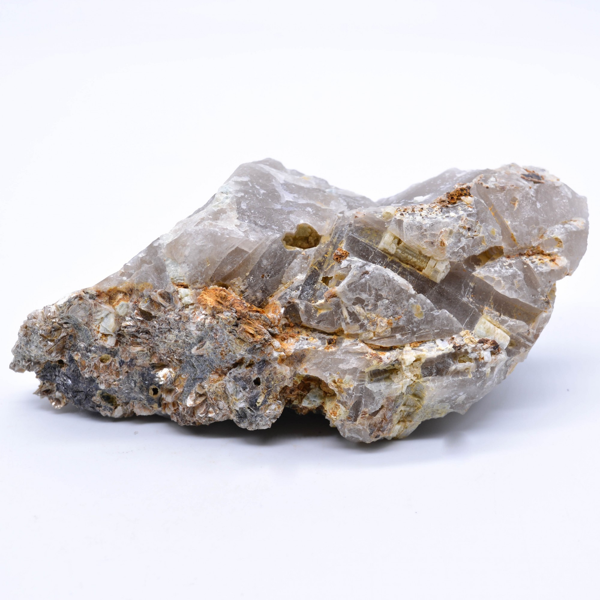 Apatite sur quartz - La Villeder, Morbihan, France