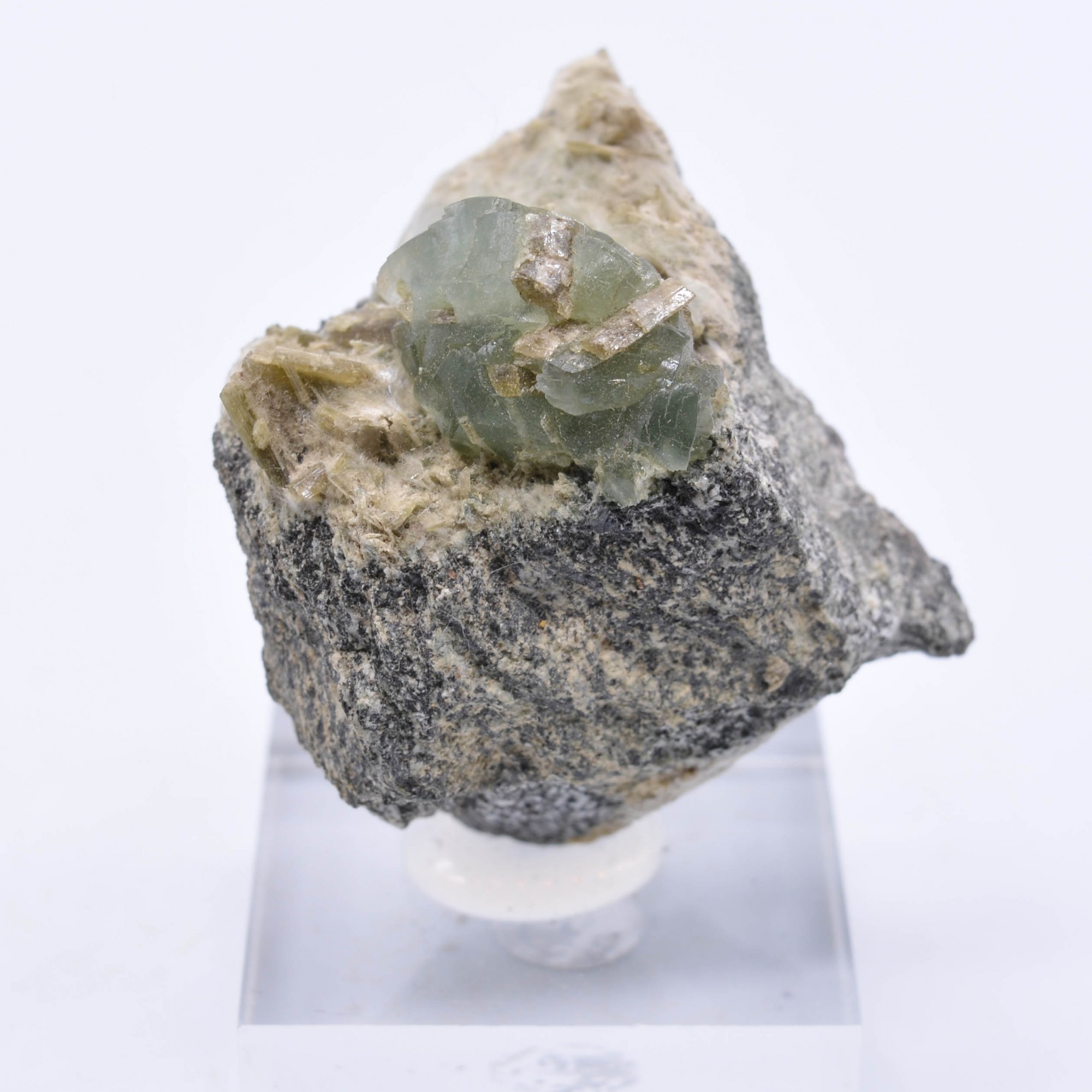 Prehnite et byssolite - Combe de la Selle, Saint-Christophe-en-Oisans, Isère, France