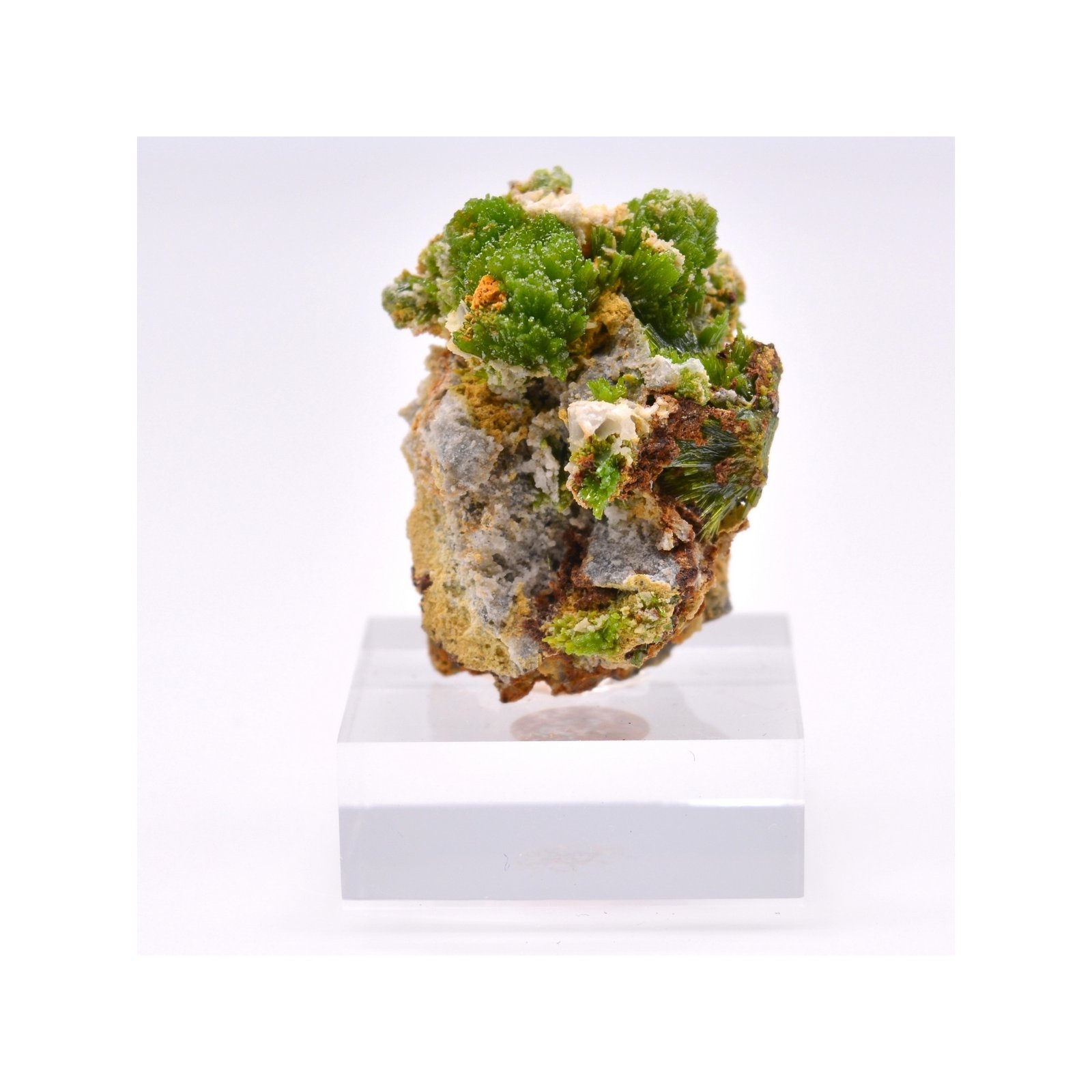 Pyromorphite - Saint-Salvy-de-la-Balme, Tarn, France