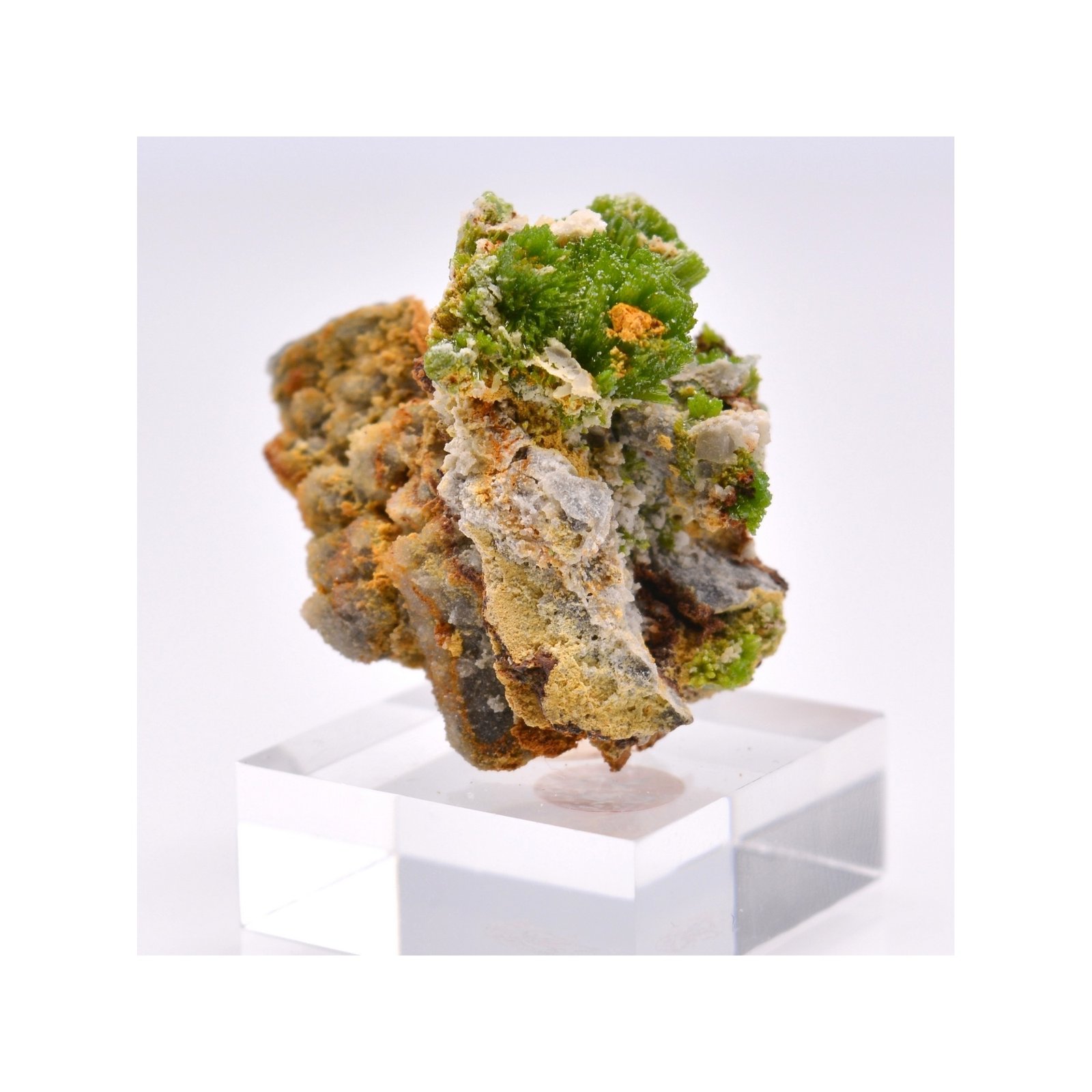 Pyromorphite - Saint-Salvy-de-la-Balme, Tarn, France