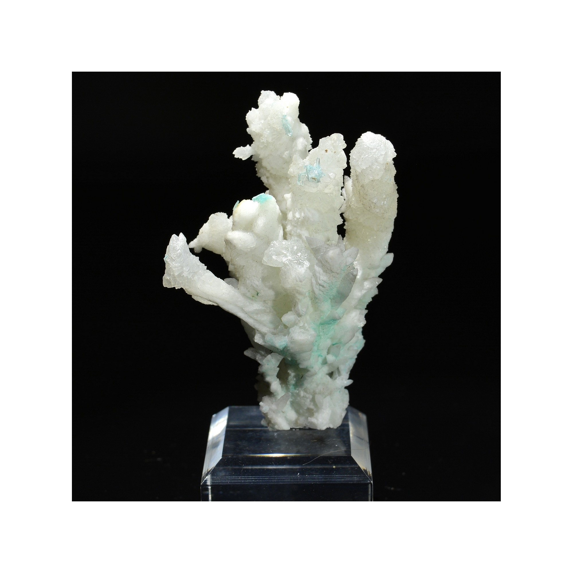 Aragonite - Distric minier de Laurion ( Lavrion), Grèce