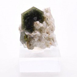 Apatite - Sapo mine, Minas Gerais, Brazil