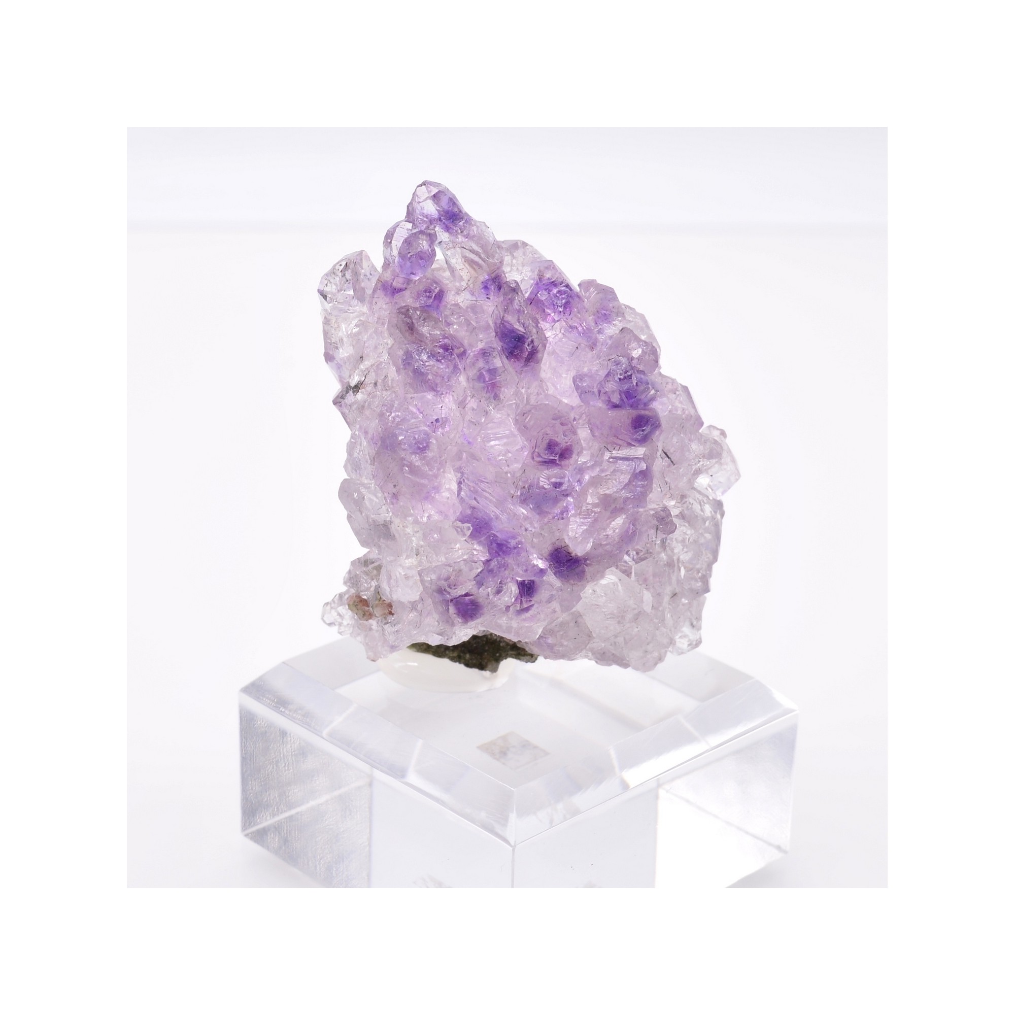 Amethyst - Kakamunurle mine, Karur, India