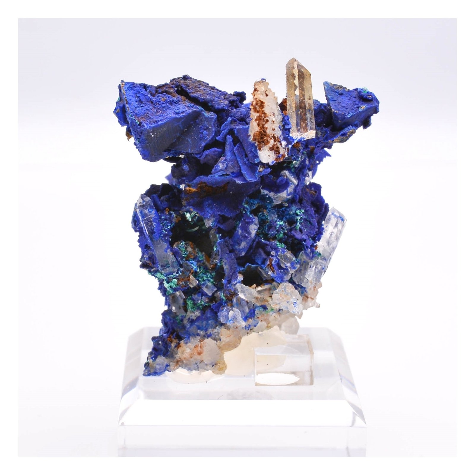 Azurite psm tétraèdrite et quartz - Mine à Giraud (La Gardette), Isère, France