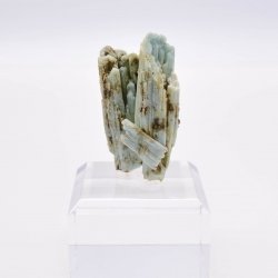 Plumbogummite psm pyromorphite - Yangshuo mine, Guilin, Guangxi, China