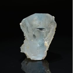 Topaze - Xanda mine, Virgm da Lapa, Minas Gerais, Brazil