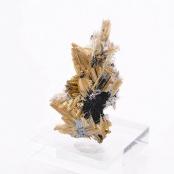 Rutile and hematite - Novo Horizonte, Bahia, Brazil
