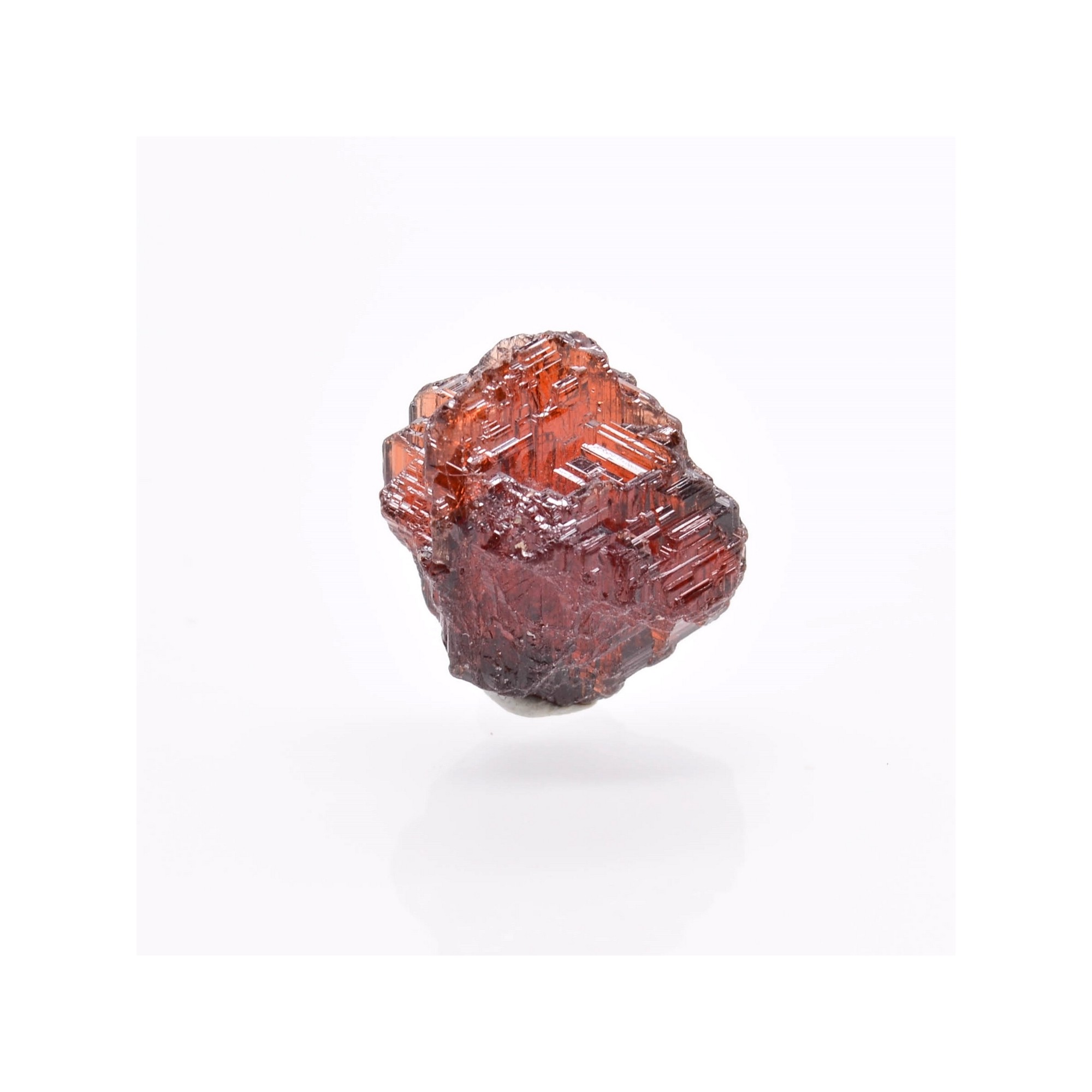 Grenat spessartite - Mine Navegadora, Conselheiro Pena, Minas Gerais, Brésil