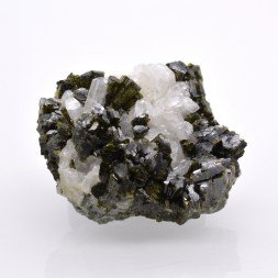 Epidote and albite - Tête des Toilies, Hautes-Alpes, France
