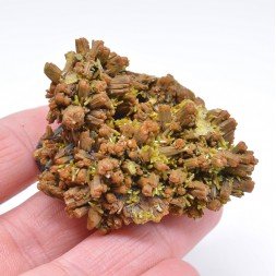 Pyromorphite sur barytine - Mine des Farges, Ussel, Corrèze, France