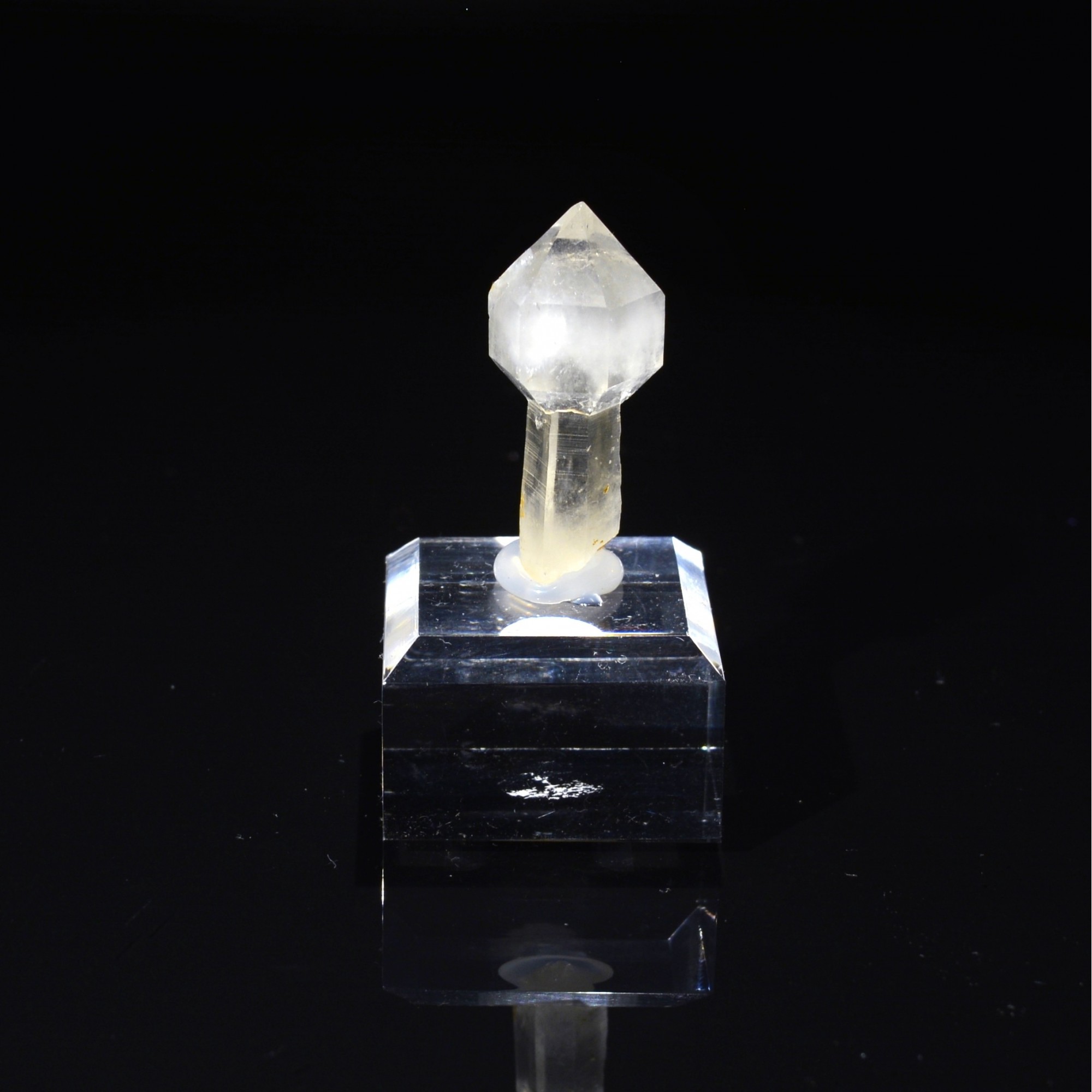 Quartz sceptre, Vizille, Isère, France.