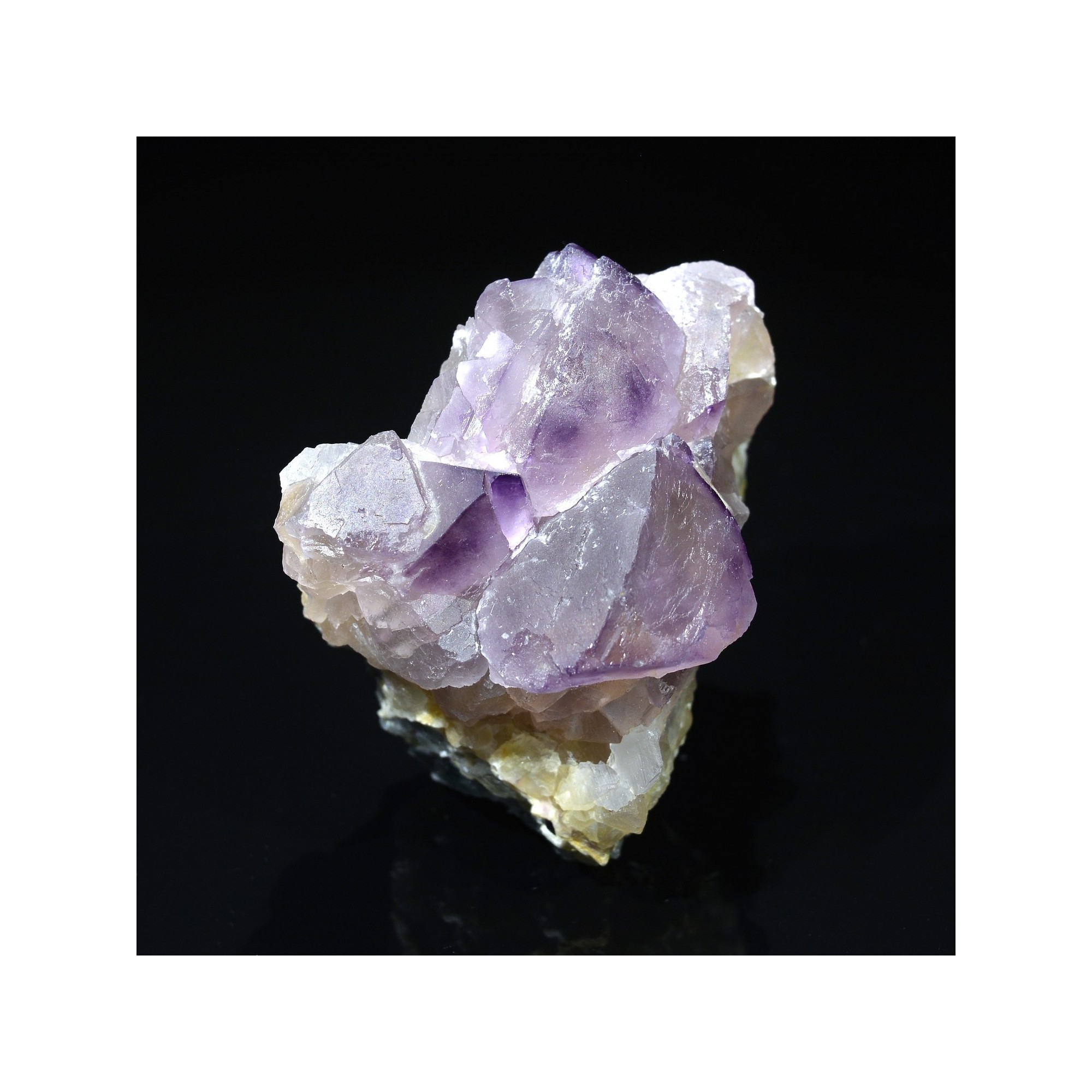 Fluorite - La Barre mine, Puy-de-Dôme, France.